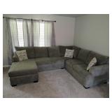 4 Month Old sectional Sofa Couch Adjustable Chase