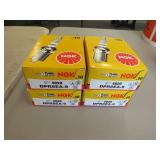 40 NEW NGK Spark Plugs 4929 DPR8EA-9