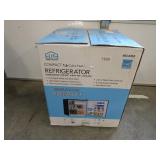 New in Box 1.6cu ft mini fridge