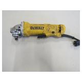 DEWALT 4-1/2' ANGLE GRINDER DWE402
