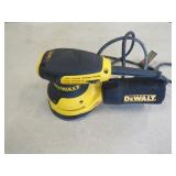 DEWALT ELECTRIC PALM SANDER DWE6423
