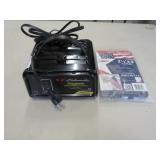 SCHUMACHER 6A BATTERY CHARGER + AMERICAN FLAG