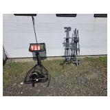 treestand black with 5 ladder sections