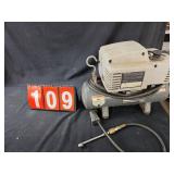 2 gallon air compressor