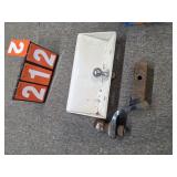 trailer hitch lot
