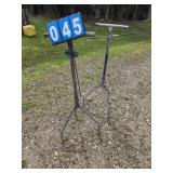 automotive stands