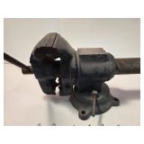 Vise 4 in