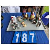 salt and pepper shakers chicken hens and decor