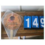 vintage black americana fan Nulls Dairy