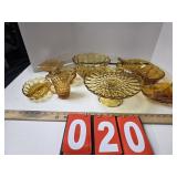 Amber glass lot cake riser apple dish pitcher