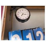 wall mount vintage style terminal clock