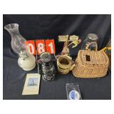 fishing kreel and decor