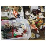 Christmas and other decor lot