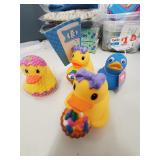 4 Rubber Ducks