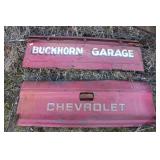 2 Vintage Tailgates