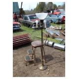 M/C Stool & Lamp