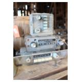 Vintage Auto Audio / Gages & More