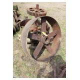 Cast Iron Equipment Wheels & Gear Shaft