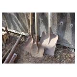 3 Shovels