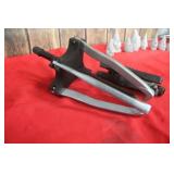 2 Pullers / Long Leg Drum Puller