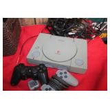 Sony Playstation / Remotes / Cables