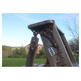 Wooden Stepladder / Cast Brackets