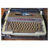 Smith Corona Enterprise XT Electric Typwriter