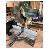 Black & Decker Compound Miter Saw