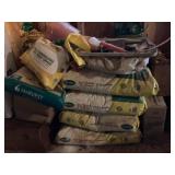 Scotts Turf Builder Plus 2 Weed Control Bags