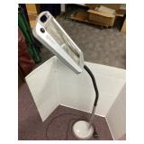 Adjustable Magnifying Lamp with LED Lighting