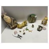 Cat Figurines, Decor, and Collectibles