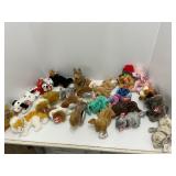 23 Ty Beanie Babies Plush Toys