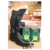 Hair Color/ Clothing