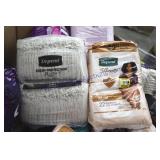 Pads/ Diapers (100)