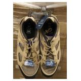 Shoes (100)