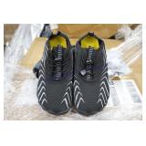 Water Shoes (900)