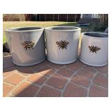 Wisteria Bumblebee Pots