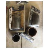 4 Wheel Drive Wheel Bearing & Spindle Nut Tool