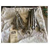 2 groups of SAE wrenches
