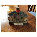 Jim Beam Derby decanter ( 1974 same as 433)