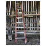 8ft step ladder (hinges in poor condition)