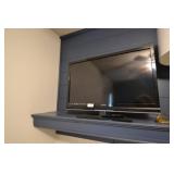 VIZIO TV 31 inch