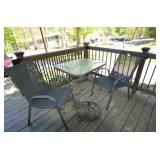 Table an 2 chairs, umbrella stand