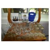 Ice bucket, all glasses