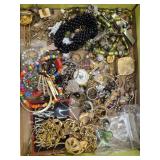 Quantity Unsorted Mixed Jewelry