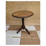 Early Tilt Top Table - 29' tall x 23' Diameter
