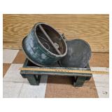 Primitive Planter/Stand- With Green Paint