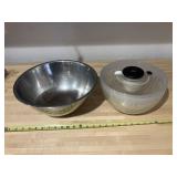 OXO salad Spinner & lrg Stainless steel bowl