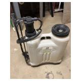 Greenwood 4 gallon backpack sprayer, untested