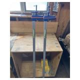 (2) 60ï¿½ aluminum F style bar clamps